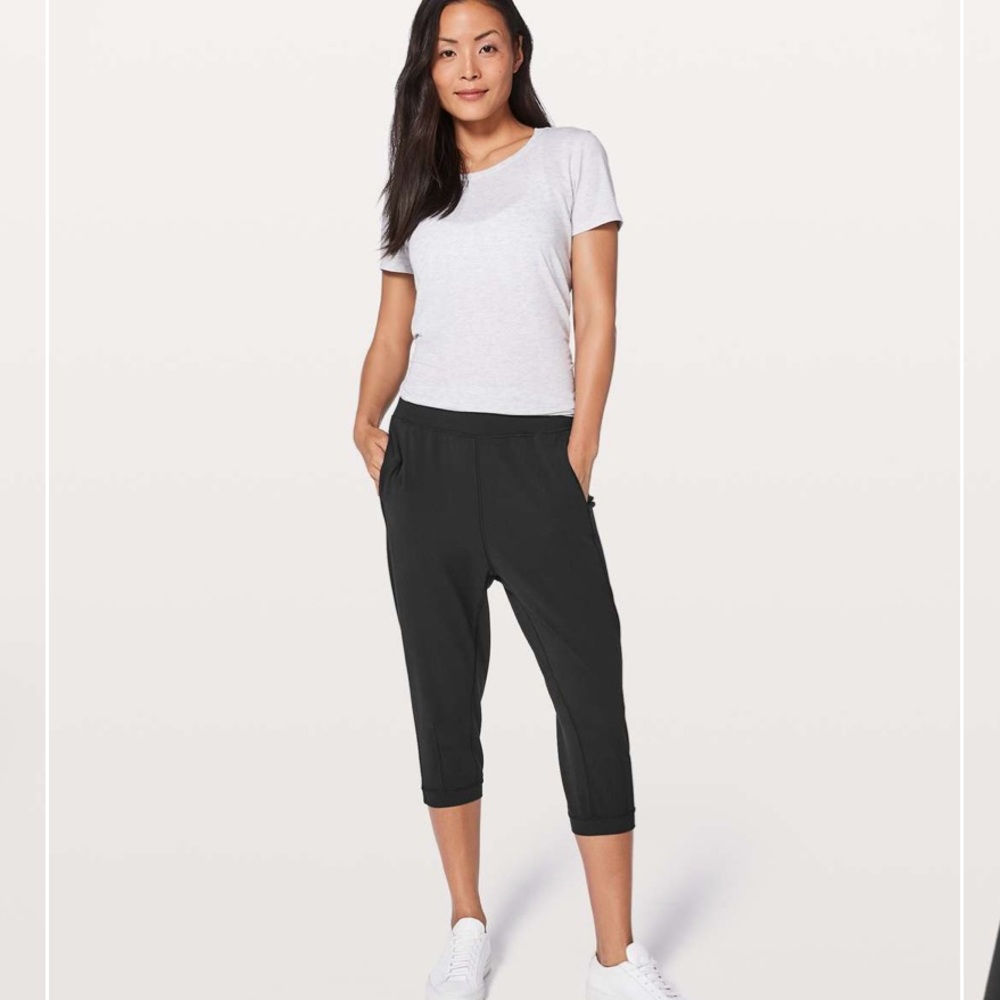 lululemon Rejuvenate Crop